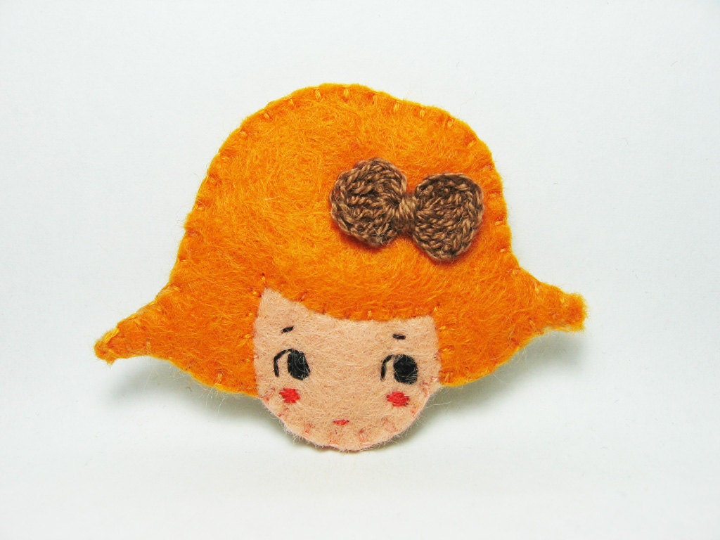 Bow cookie girl head felt brooch