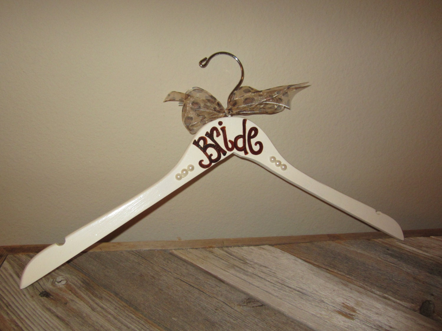 custom painted IVORY hangers for weddings, bridesmaids, flower girls, wedding party, and brides