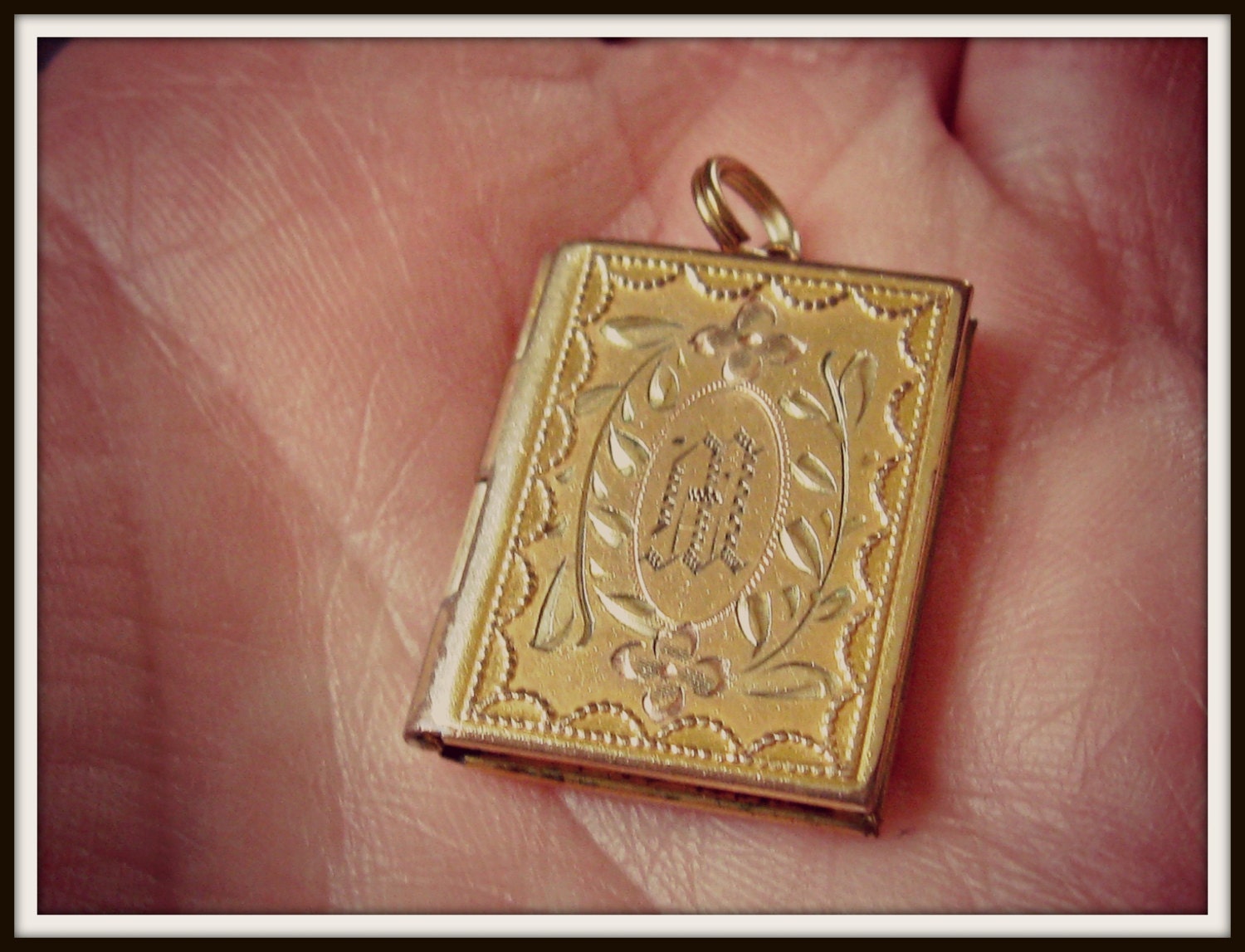 Antique Gold Photo Book Locket Floral