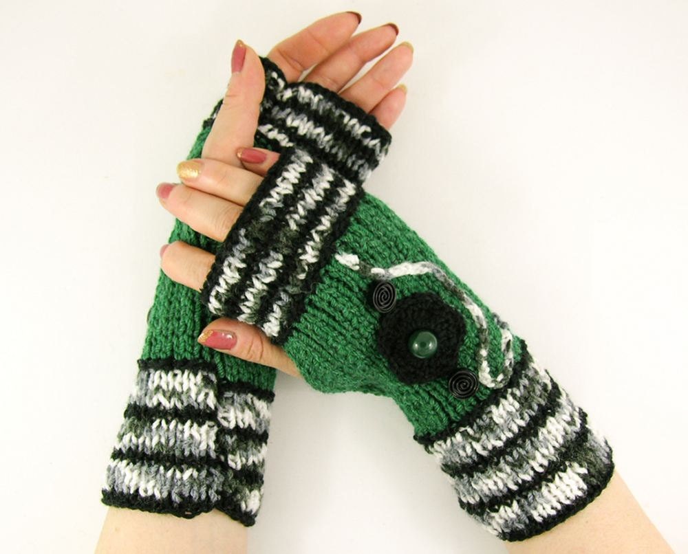 knit fingerless gloves arm warmers knit fingerless mittens green black grey with crochet applique and vintage buttons tagt team