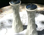 Mothers's day Gift Vintage leaf Pattern LENOX Fine China Salt and Pepper Grinder