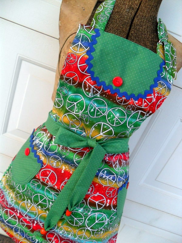 Womans Reversible Full Apron Emerald Green with Peace Signs Hippie Chic