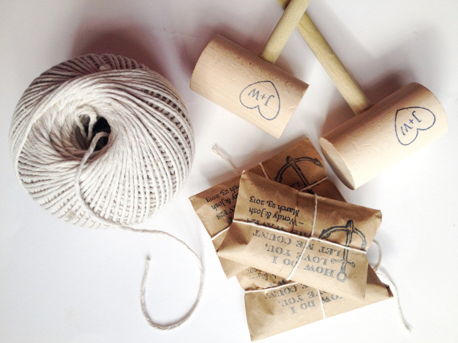 RESERVED. Unique Wedding Favors. Old bay spice and crab mallets. Personalized. Set of 200.
