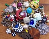 Huge Lot VINTAGE Antique Modern JEWeLRY For Parts or Repair Over Ten (10) POUNDS of Vintage Jewelry Blank Parts Destash Free Shipping (M3)