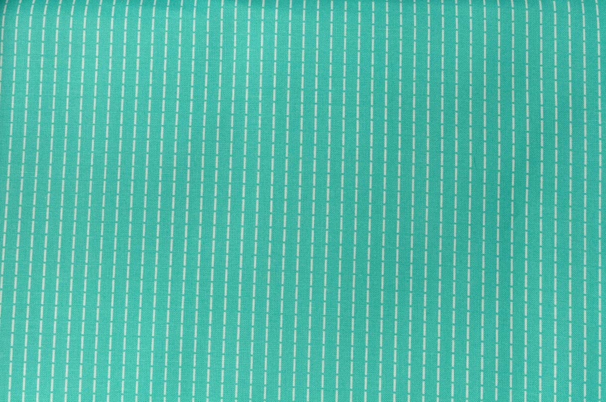 Lush running stitch in turquoise - 1 yard