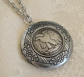 Silver,Bird,Locket,American,Eagle,Coin,Wedding,Historical, Classic,Photo,Necklace,Unique,His,Her,Mom,Dad - Arnaud
