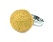 Chunky felt ball ring - mustard yellow