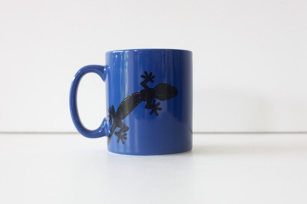 The Ramlee . hand painted mug . dark blue lizard