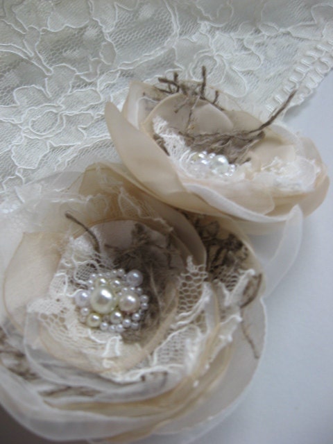 Wedding hair accessory burlap hairpiece clip set 2 sash belt Flower Vintage Rustic champagne Ivory cream beige Lace rose bridal bridesmaid