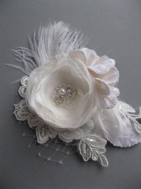 Wedding Ivory lace flower bridal accessory fascinator mini 2 inch silver hair flower small hairpiece clip lace rhinestone pearl crystal