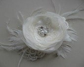 Wedding hairpiece, Bridal Hair accessories, lace flower hair clip, fascwedding fascinator, Ivory feather Hairpiece, bridal accessory netting