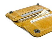 RETROMODERN aged leather iPhone wallet - - YELLOW