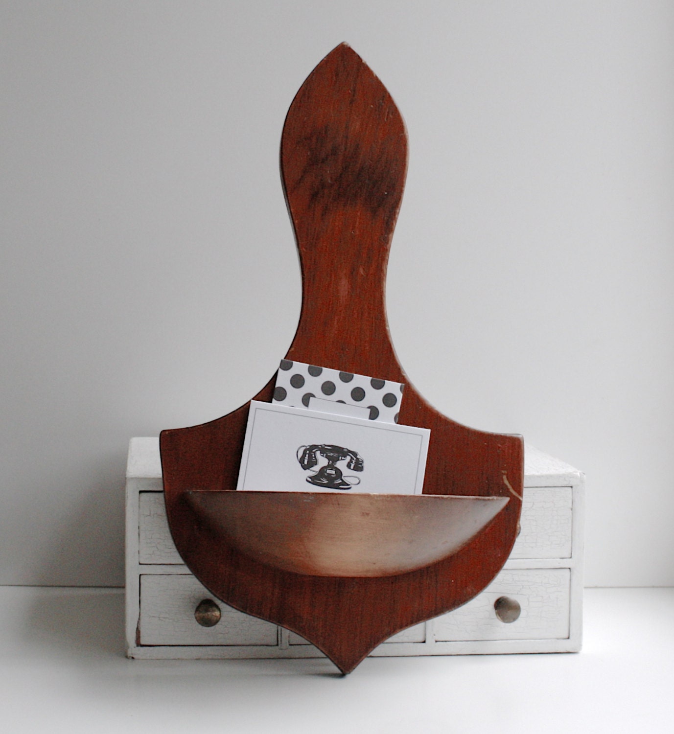 Vintage Wood Wall Plaque With Bowl