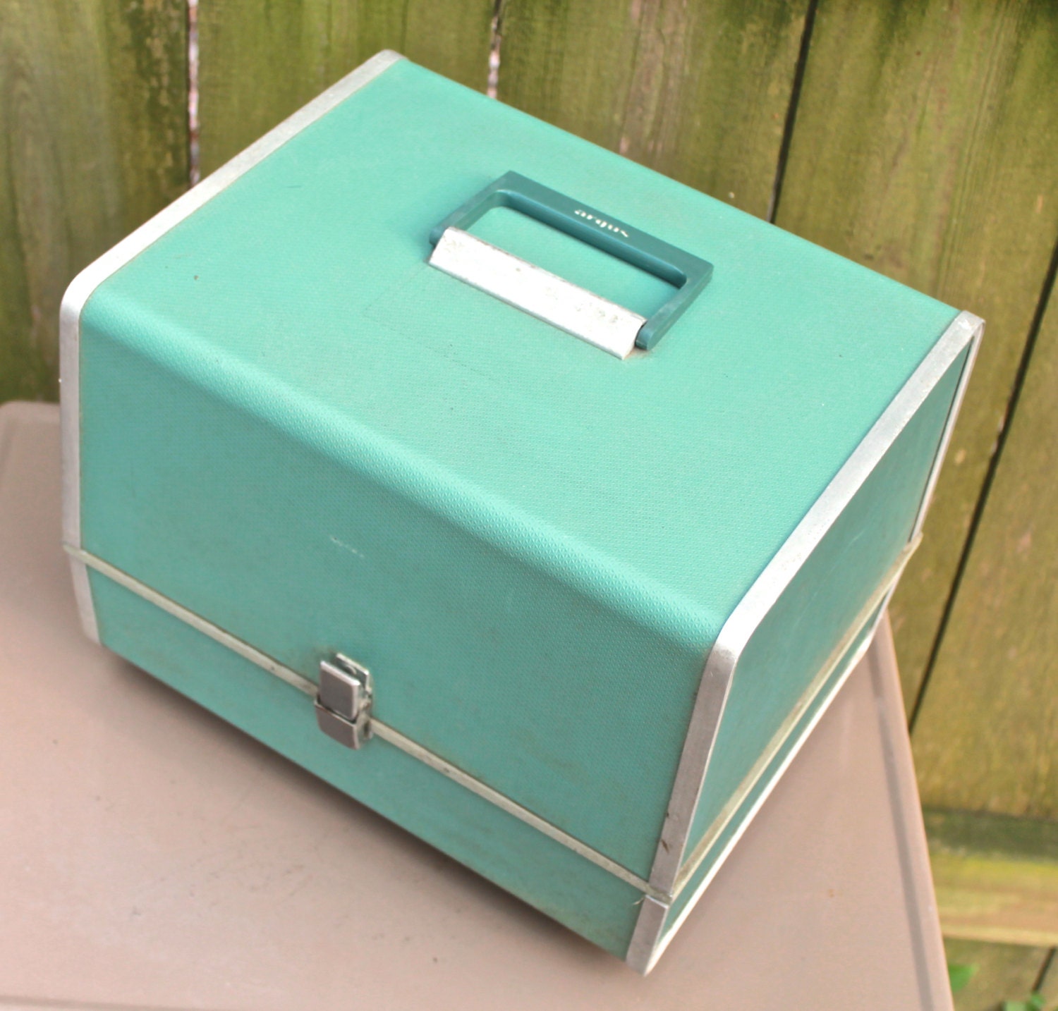 vintage projector - 1960s seafoam green Argus 500 projector