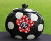 Dot Oval Canister