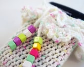 White Blackberry Cover, cell phone cozy, Girly crochet case, Wool crochet kawaii pearls,crocheted phone case