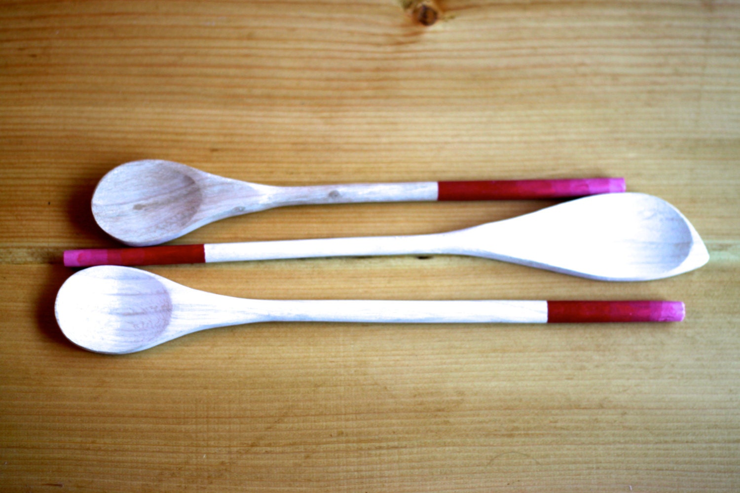 Ombre wooden Spoons red pink valentines gift set of 3