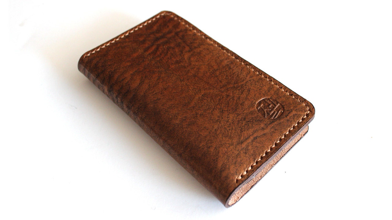 NEW Aged leather wallet with a silicone case for iphone 5 or 4/4S in TAN