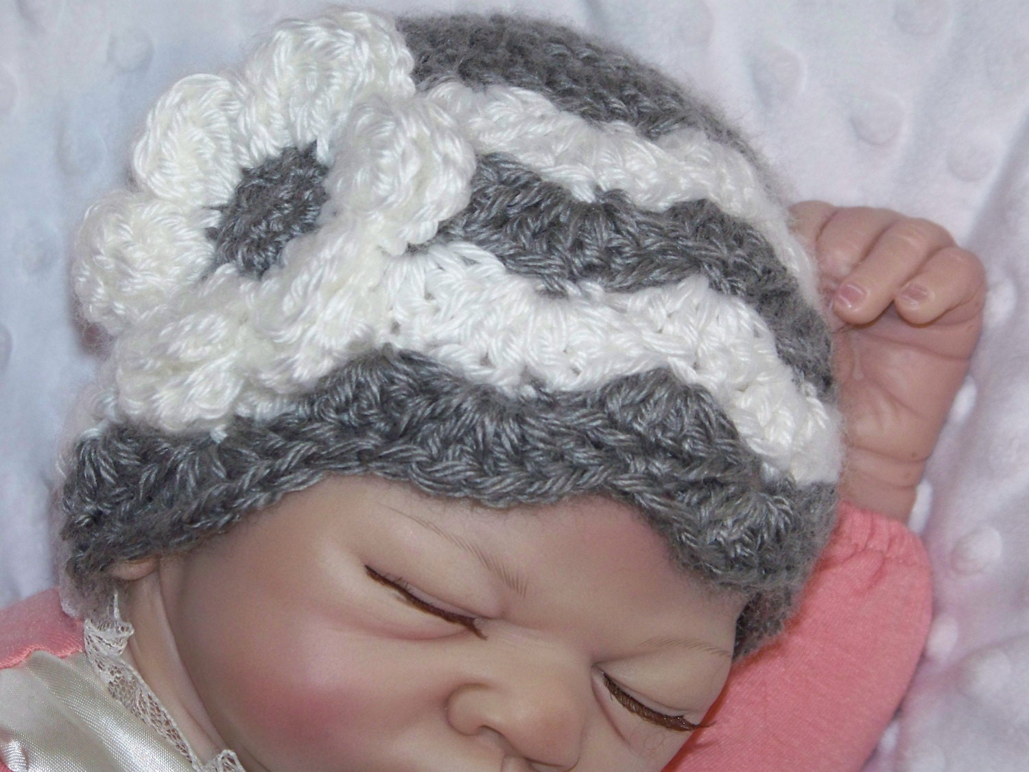 Baby Hat, Baby Crochet Girl Hat, Newborn Baby Hat, Chevron Design,Gray, White,Gift, Photo Prop