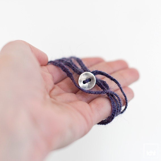 Crochet Bracelet . Lilac .