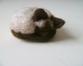 Chocolate Point Siamese Cat - needlefelted sculpture - miniature pet model - made to order animal collectible soft sculpture
