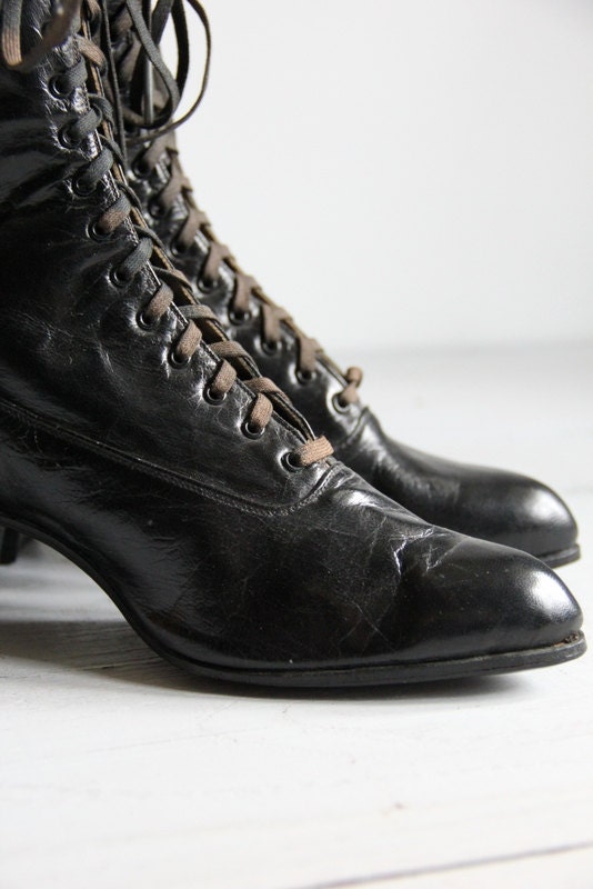 antique women's edwardian shoes - wretchedshekels