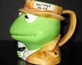 1980s 3d MUPPETS FOZZIE Bear KERMIT  the Frog Cups Mugs Sigma TasteSetter Jim Henson Assoc  Lbels Japan Portugal