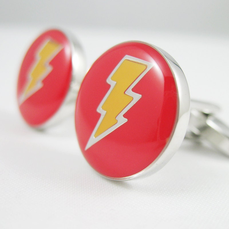 Mens Cufflinks-Fashion Cufflinks, The Captain marvel Cuff Links Design, with a Gift Box