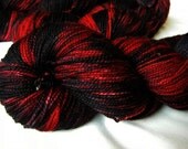 Merino Cashmere Nylon Fingering - Circe Twisted - Black, Black Heart