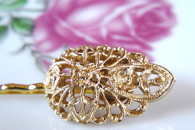 Wedding hair accessory, handmade, vintage weddding, something old