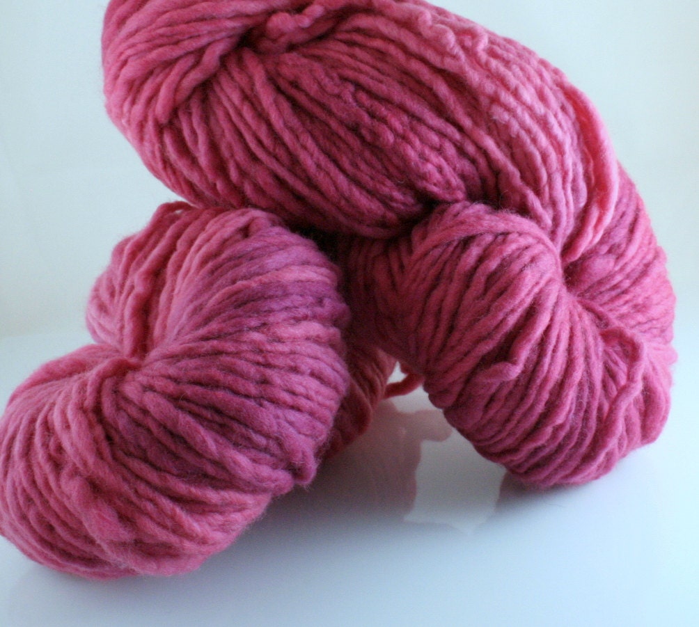 Hand Dyed Merino Yarn handspun COSMOS aran soft Bailey pink