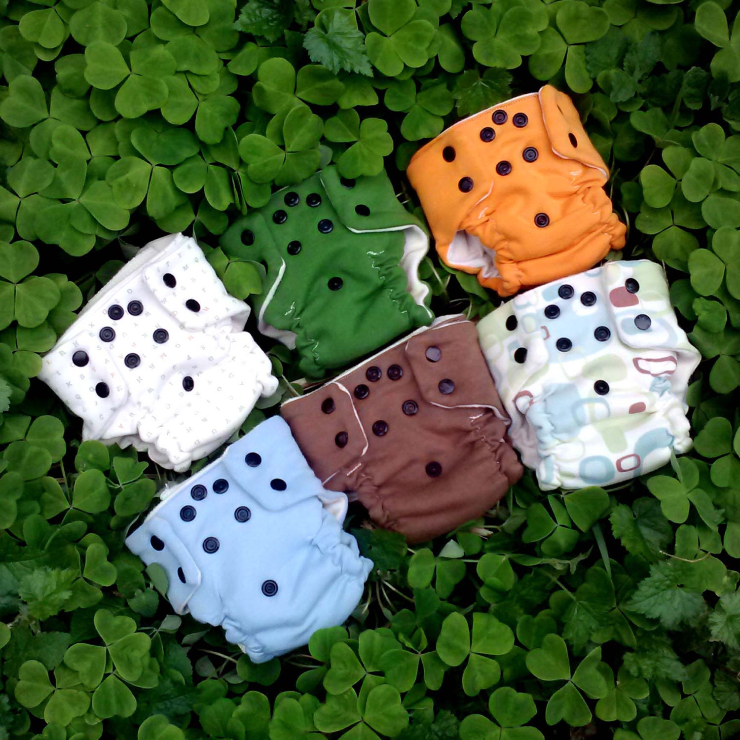 newborn set of 6 organic cotton fitted diapers various colors and prints