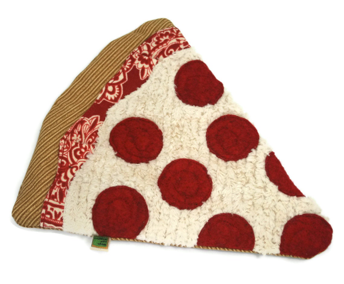 Dog Toy No Stuffing and No Squeaker - Pepperoni Pizza