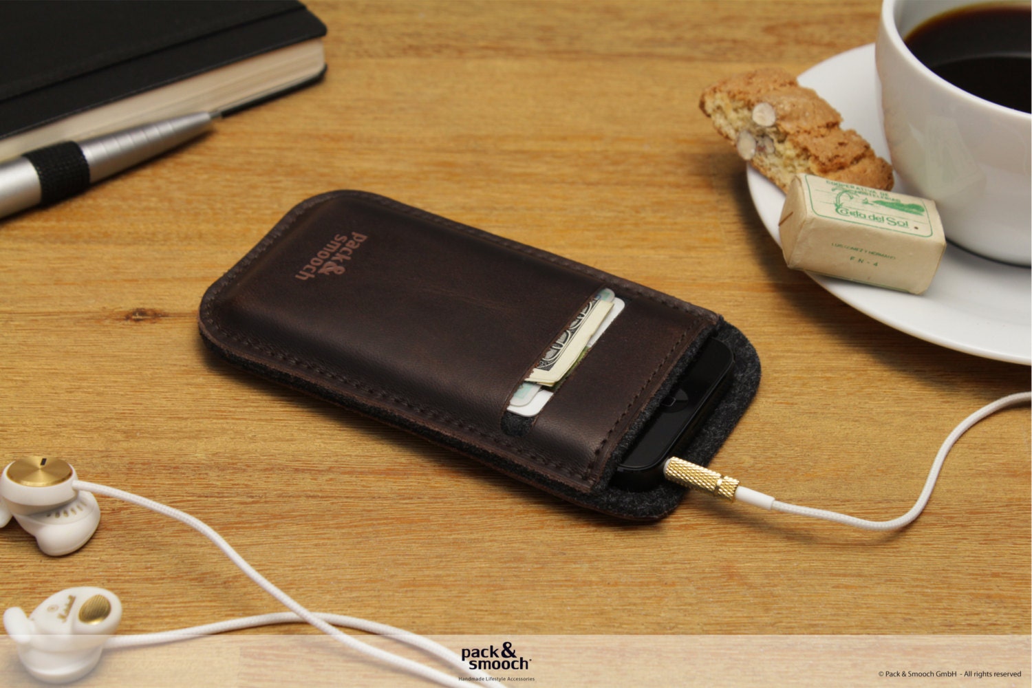 Pack & Smooch iPhone 5 wallet case, iphone 5 wallet sleeve, iphone 5 cover, iphone 5 wallet sleeve -LEICESTER-  LE-5-ADB