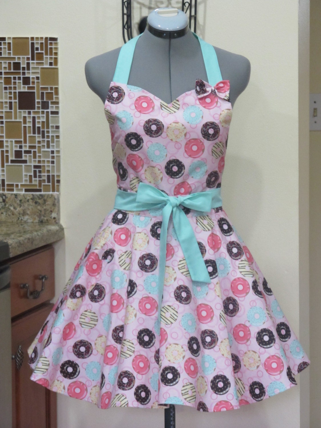 The Sexy Dount Shop Pin Up Apron - With a cute little bow - And a hint of Seagreen