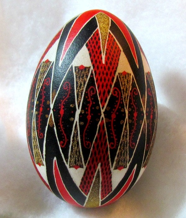 Ukrainian Egg, Pysanky, Goose egg in black, red and gold