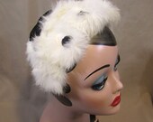 Vintage 1950s young lady/teen rabbit fur hat - velvet and AB sequin trim