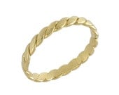 Twist Vintage Wedding Ring in 14k Yellow Gold