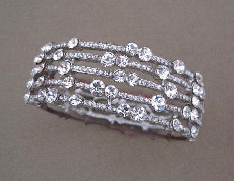 Vintage Rhinestone Hinged Cuff Bangle Bracelet