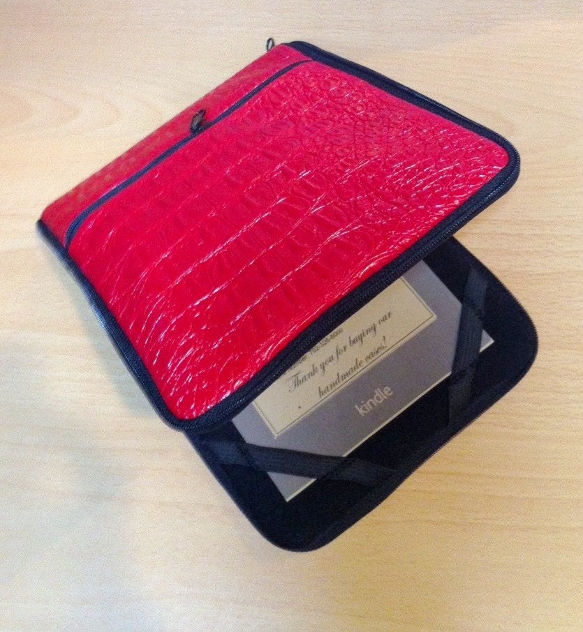 full zipper close HARD CASE  (FREE personalization) - kindle/ nook/ ipad mini/ other - red faux leather