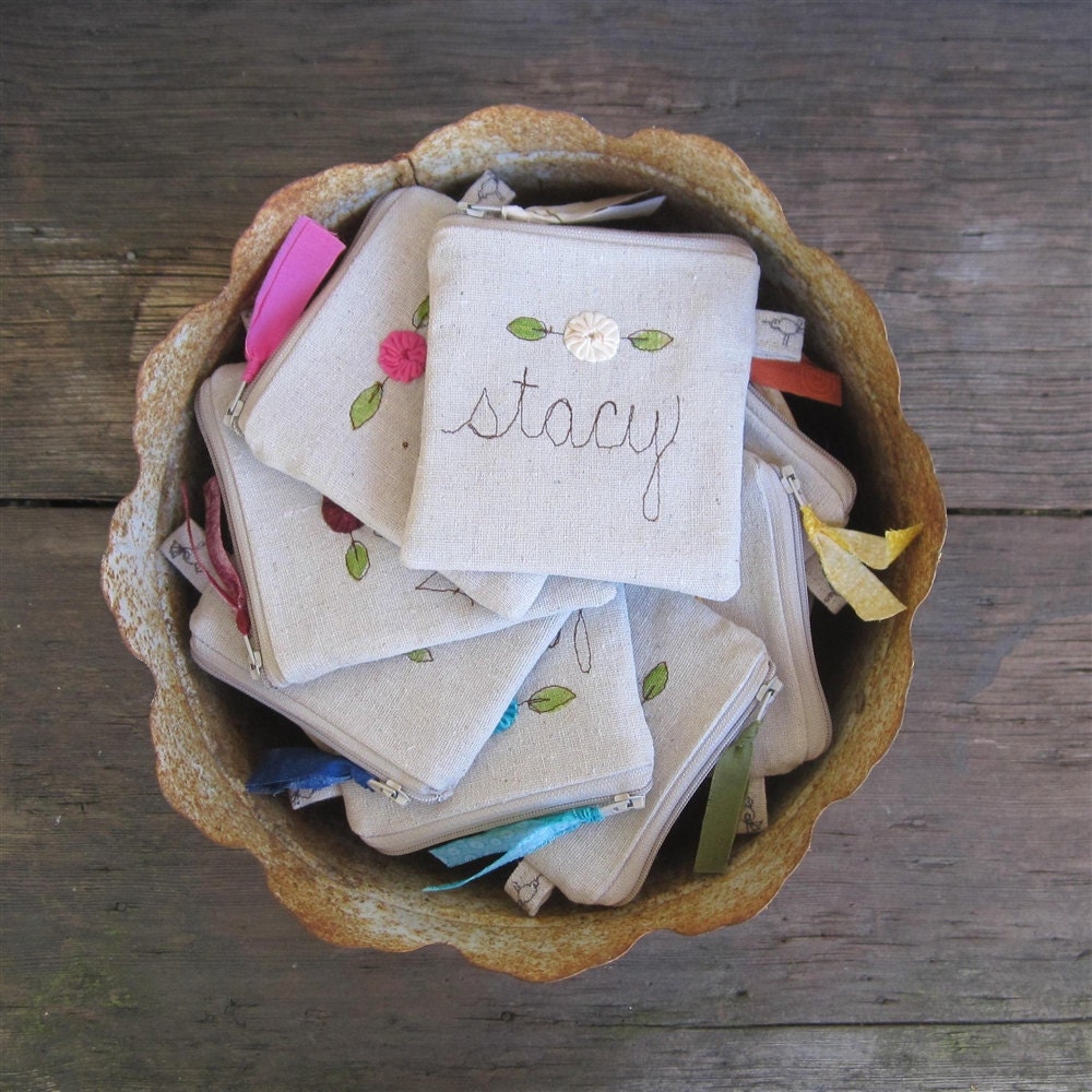 wedding favors, gifts for wedding party, personalized coin purses, MADE TO ORDER by mamabluedesigns on etsy