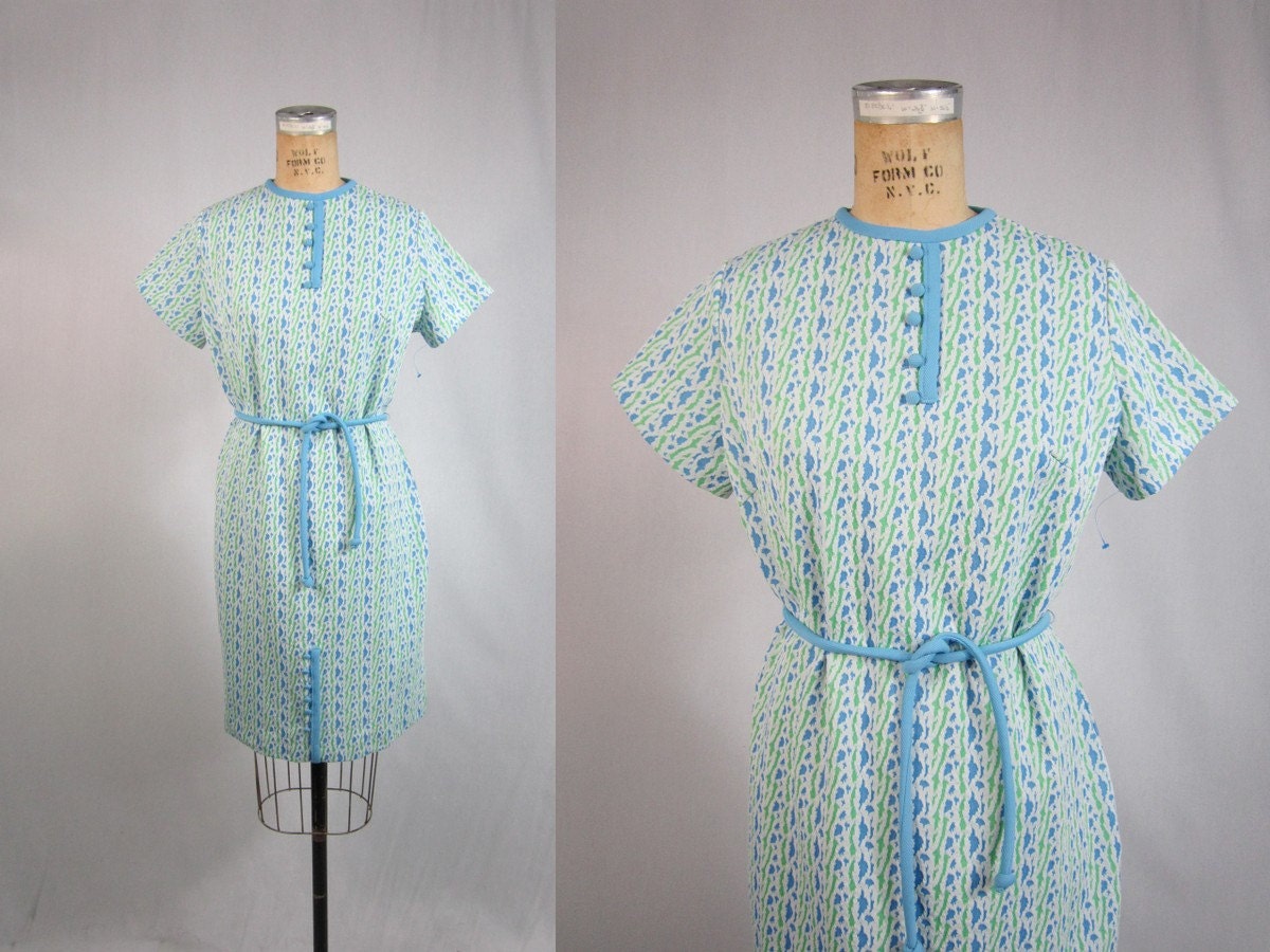 70s Shift Dress . Grand Delight Baby Blue Midi . Medium Large