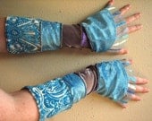 Light Blue - Arm Warmers