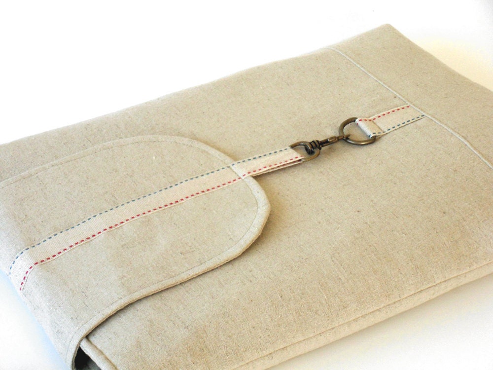 13 inch  MacBook or Laptop sleeve / Laptop bag  with attachable strap - Oatmeal Linen, Design by  BagyBag