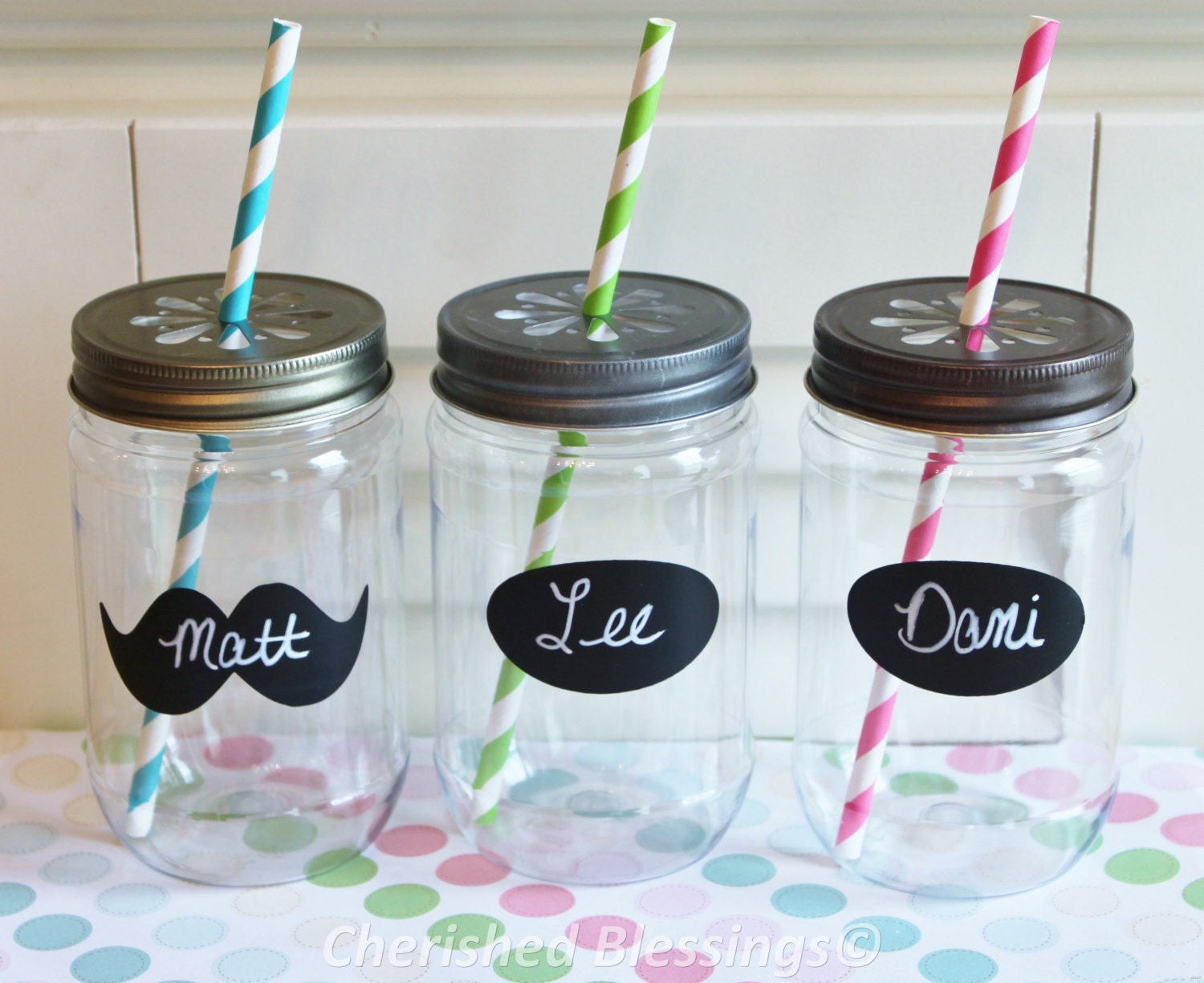Plastic Mason Jars w/ Daisy Lids, 24 Plastic Jar Cups, Mason Jar Glasses, Kids Birthday Party Table Setting, Wedding Baby Shower Favors 17oz Il_570xn