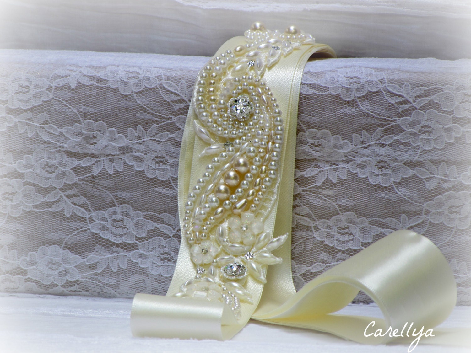 Wedding Dress Belt, Pearls and Rhinestones Beaded Sash,  Ivory Lace Wedding Sash