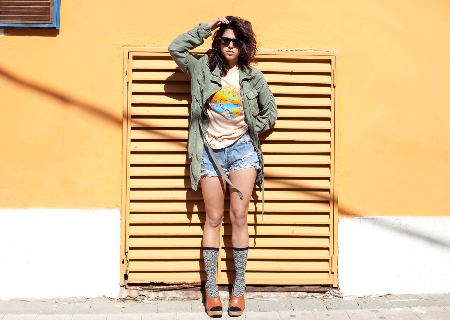 NEW ORLEANS vintage ripped and distressed blue high waisted levi denim frayed cut offs shorts