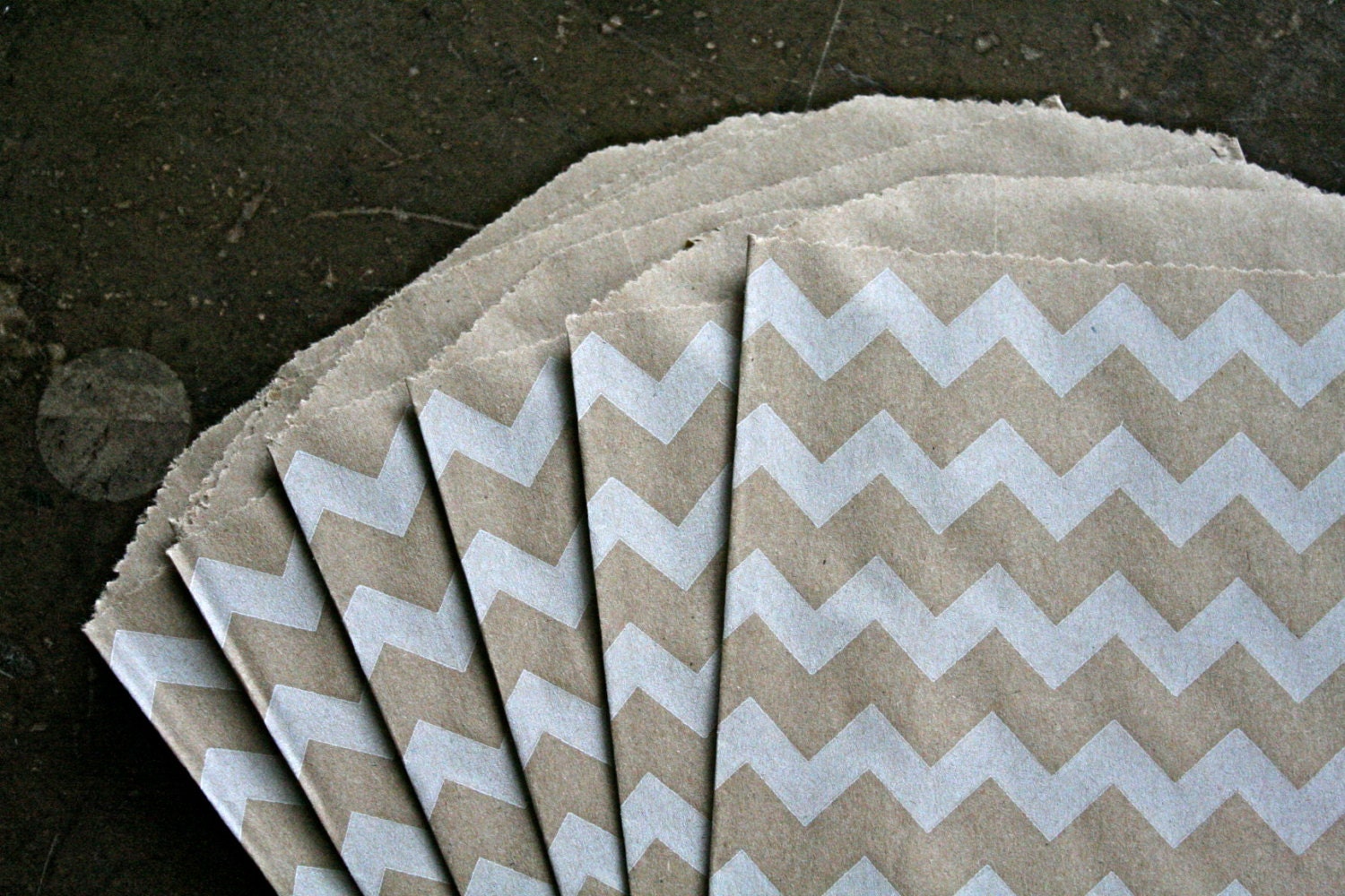 Kraft paper gift bags, 20 Middy Bitty Bags.  Chevron pattern on brown kraft paper bag.  Gift bag, favor bag, candy buffet.