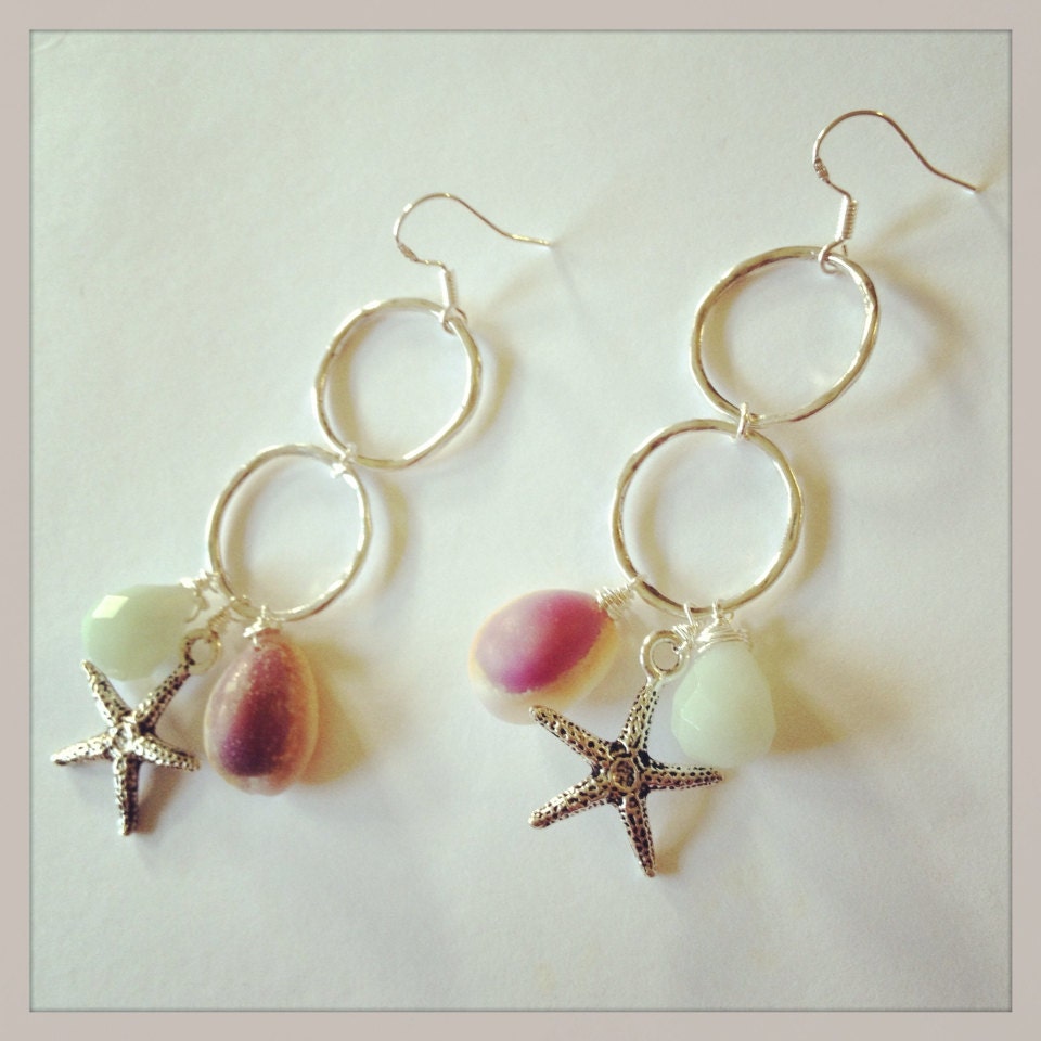 Adre Hawaiian Purple Top Cowrie Starfish Earrings