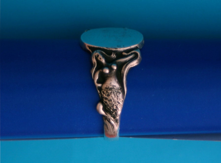 MAKE AN OFFER Nude Mermaid ring Sterling silver signet ring Art Nouveau lady woman figures Antique vintage style handmade re-carved